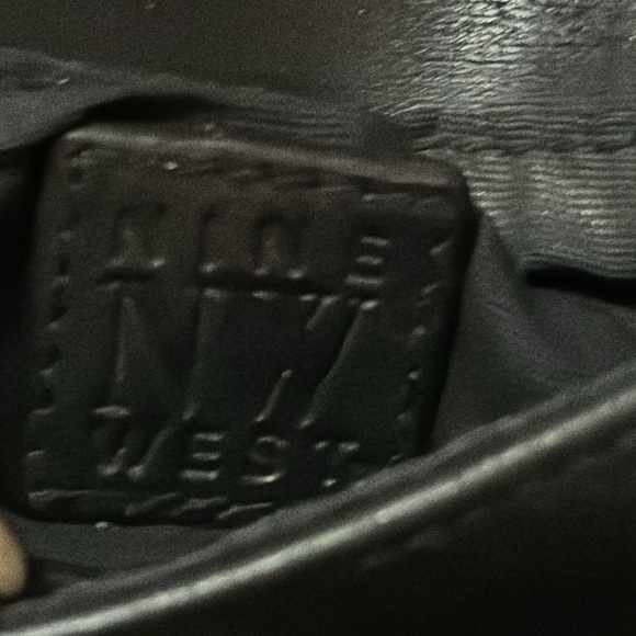 Leather Nine West-Crossbody-Black-6x8 Envelope Style-Flap Closure - Picture 7 of 16